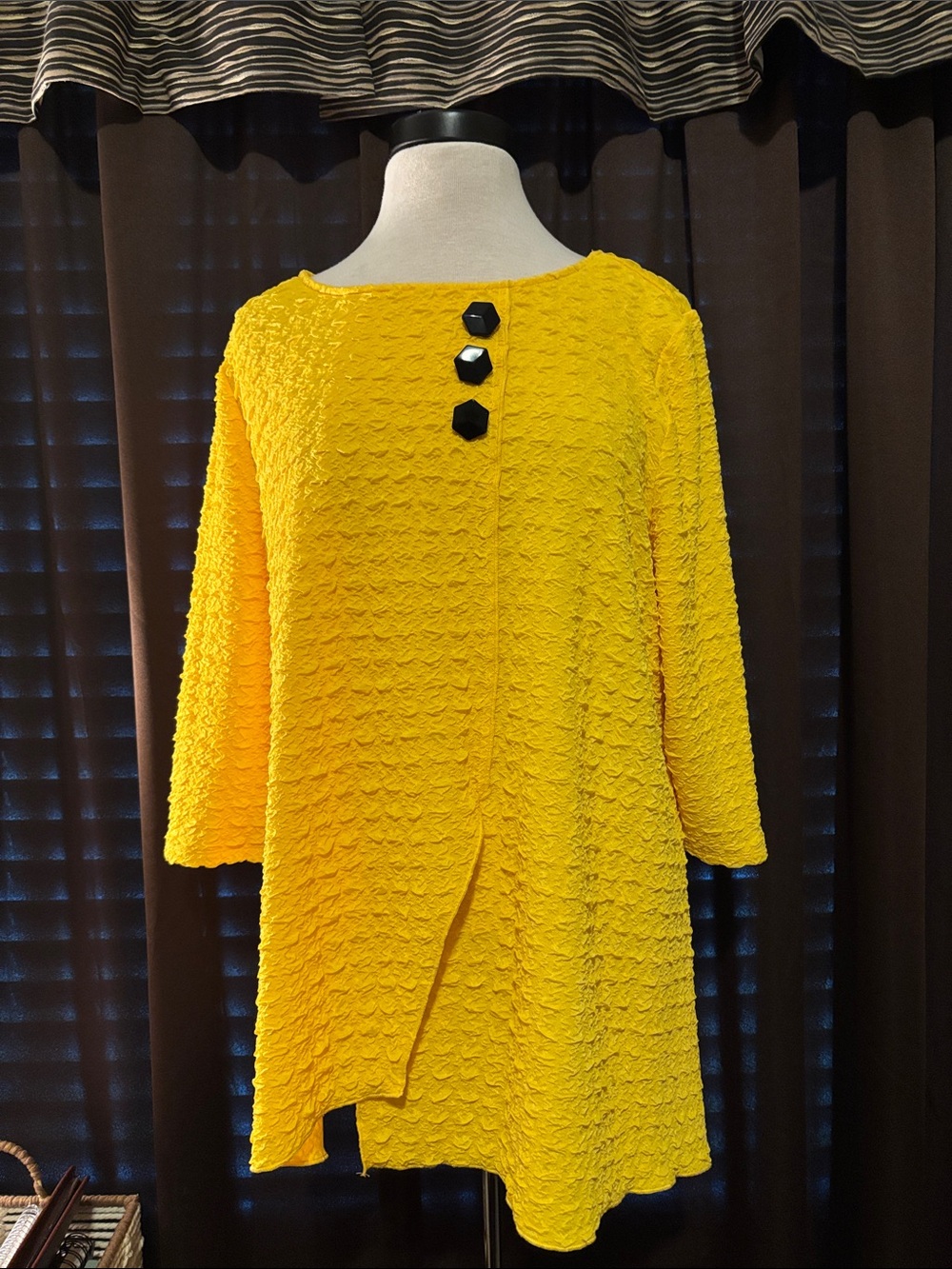 Slim Factor by Investments Bright Yellow Textured Tunic with Decorative Buttons.